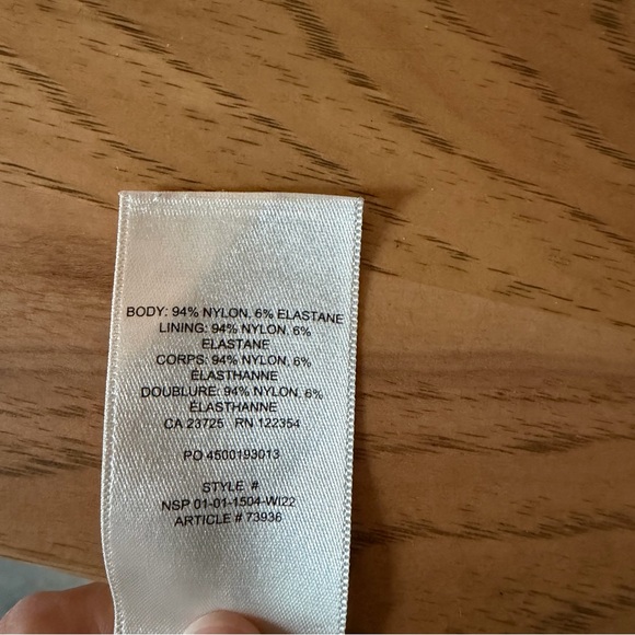 Babaton Aritzia sz S Squareneck Longsleeve Bodysuit Green - Picture 7 of 7